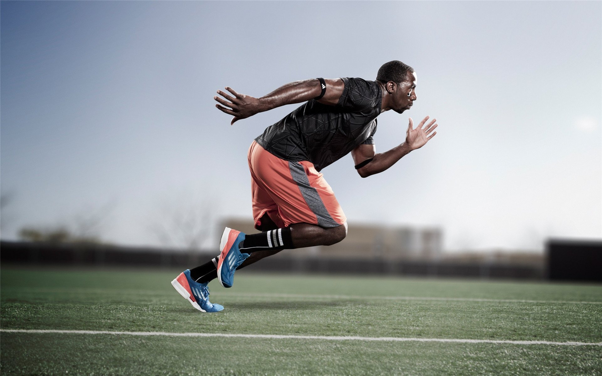 《Valorant冠军赛，年轻战队力压群雄》，valorant多少分赢